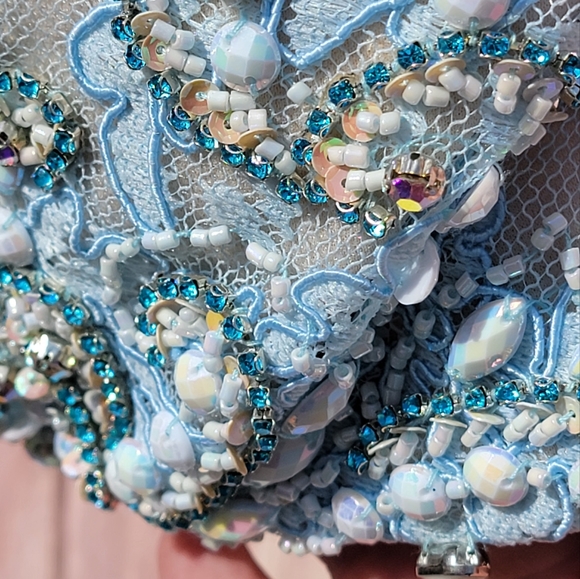 Jasz Couture Baby Blue Lace 2-Piece Halter Gown, Sz 12 - Picture 6 of 9